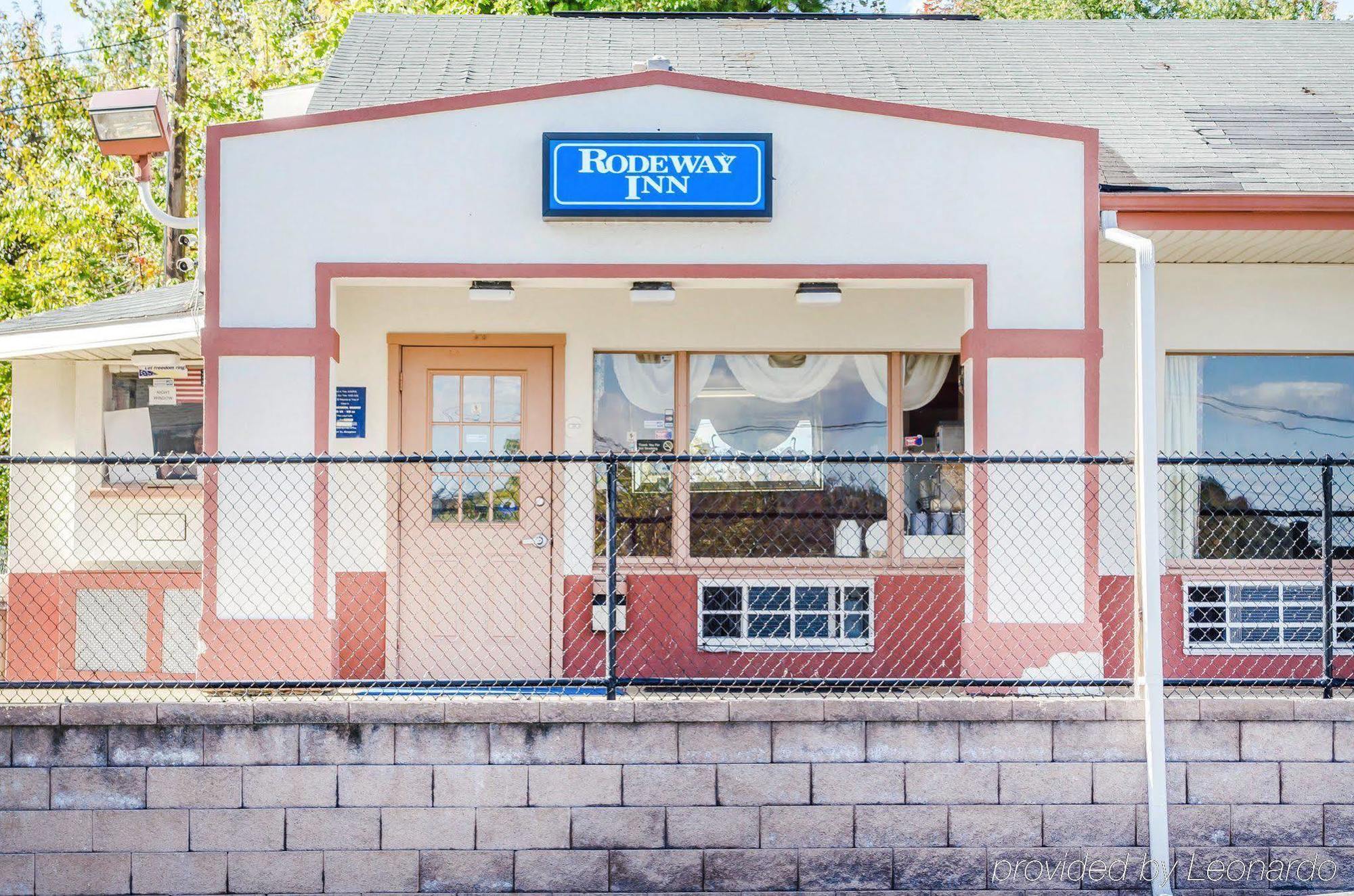 Rodeway Inn Harrisburg Luaran gambar