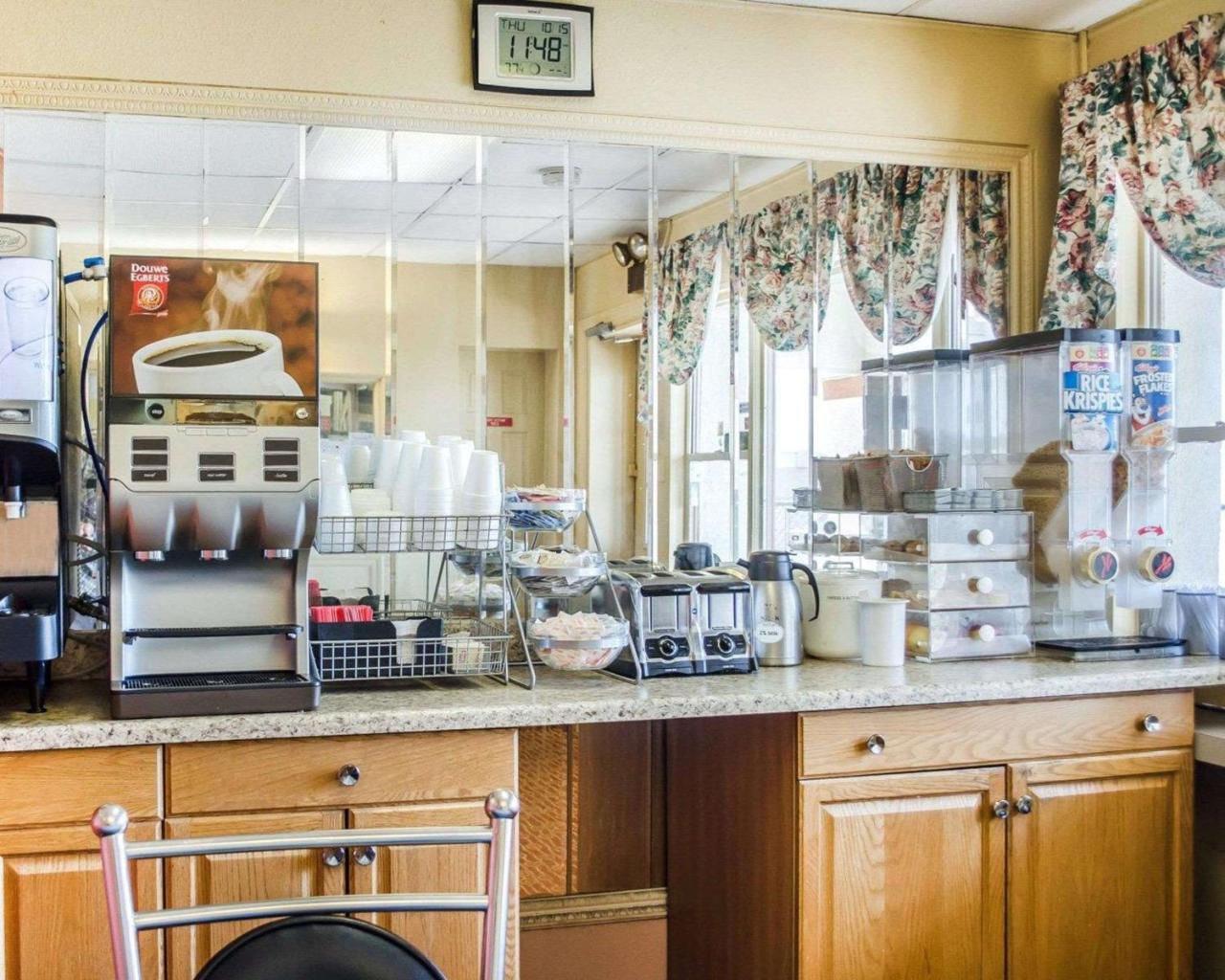 Rodeway Inn Harrisburg Luaran gambar