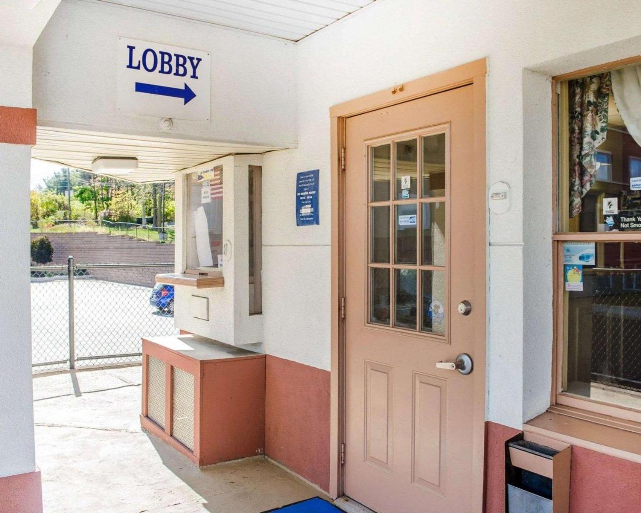 Rodeway Inn Harrisburg Luaran gambar